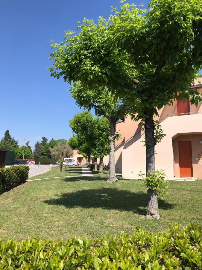 Ohana Apartments Camping Tiglio シルミオーネ エクステリア 写真